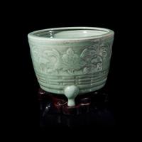 A Chinese Longquan Celadon Glazed Porcelain Incense Burner 龍泉青瓷花卉紋三足大香爐