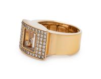 CHOPARD, YELLOW GOLD AND DIAMOND 'HAPPY DIAMONDS' RING