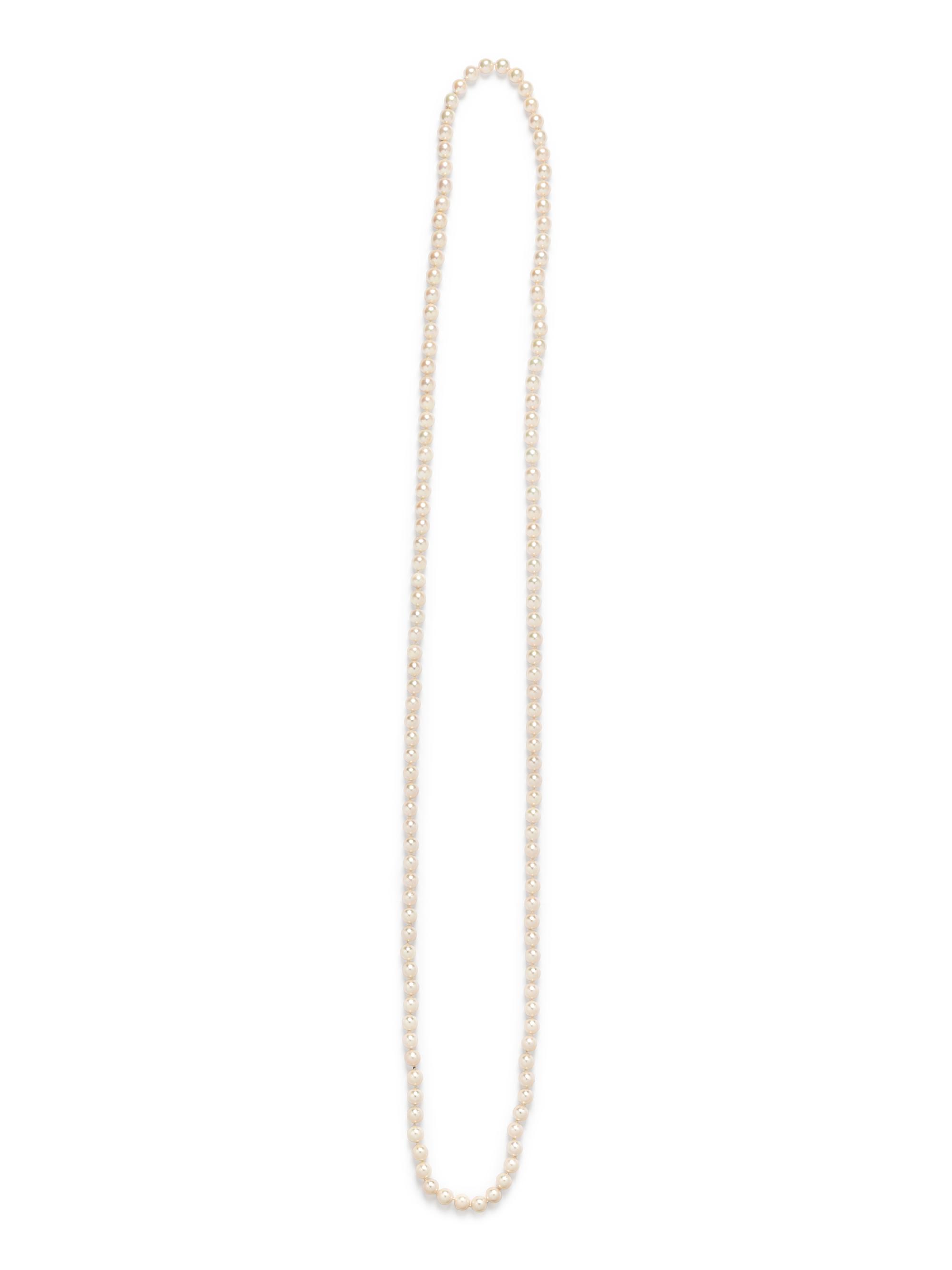 CULTURED PEARL AND DIAMOND SET