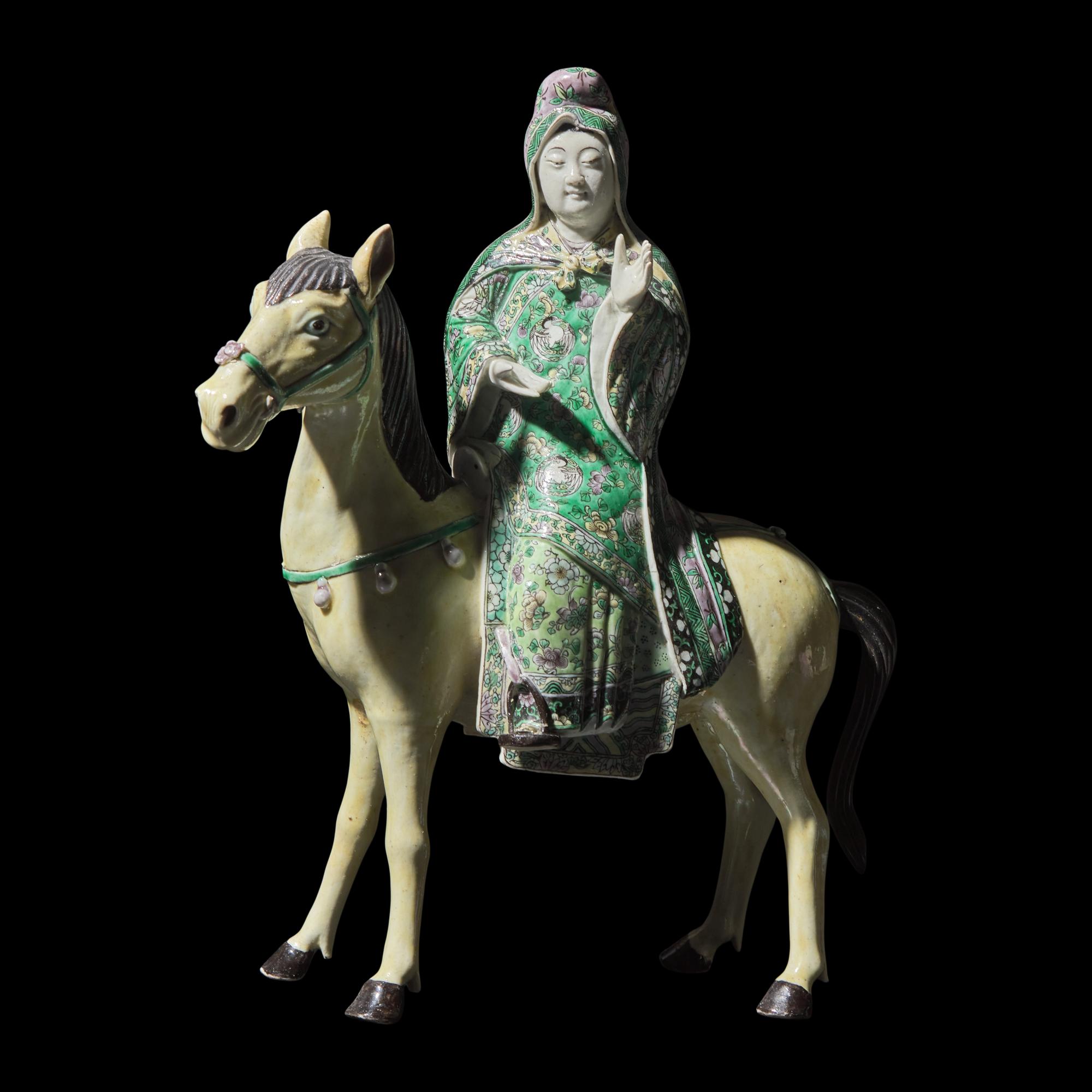 A Chinese Famille Verte Equestrienne Figure, Late Qing/Republic Period 晚清-民國 素三彩騎馬女俑