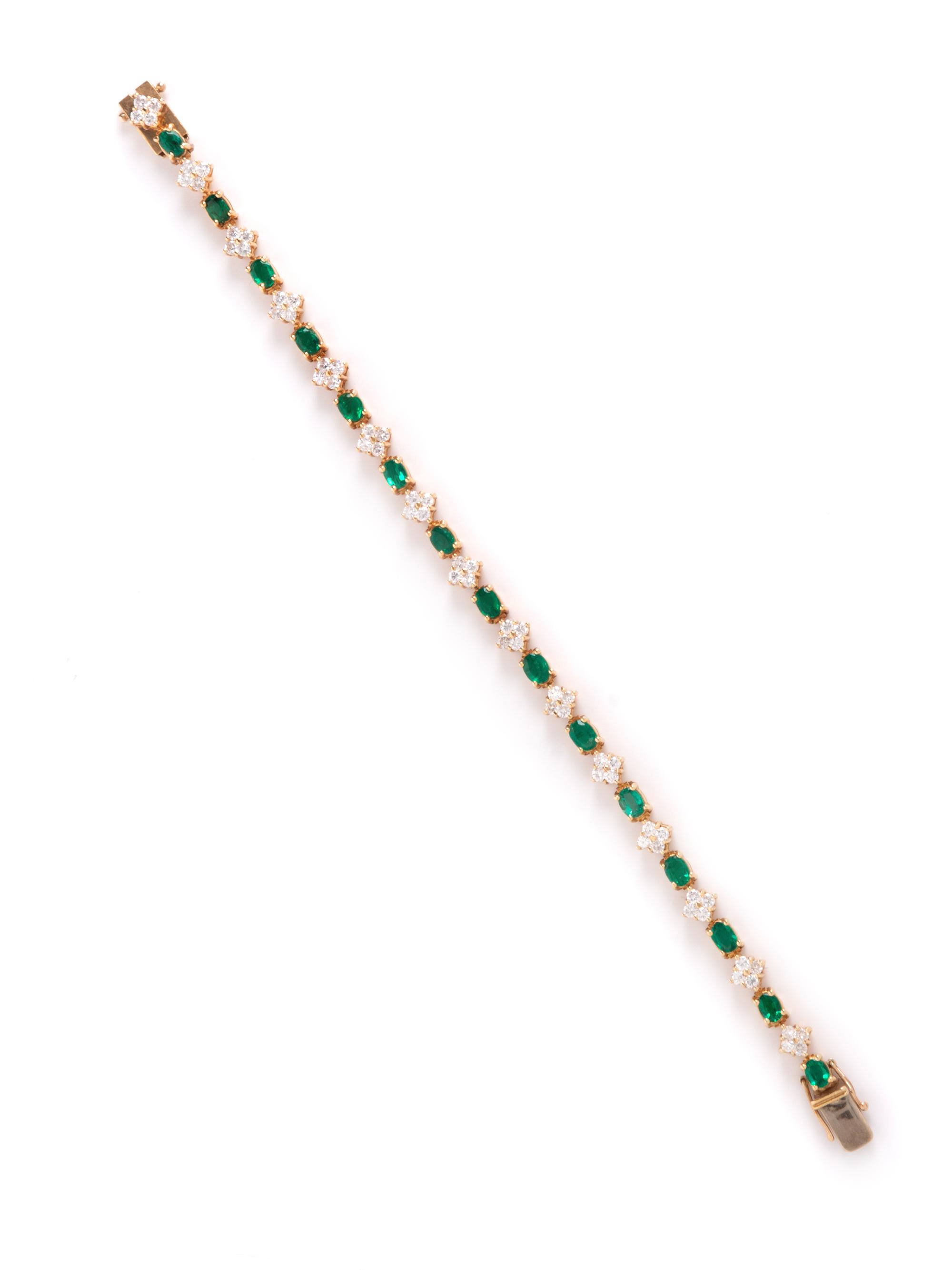EMERALD AND DIAMOND BRACELET