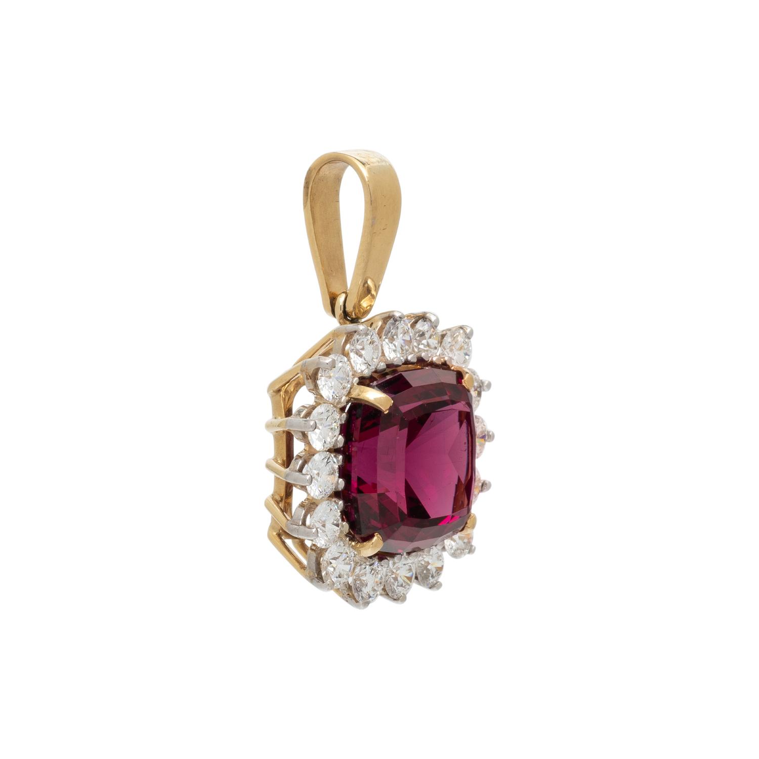 GARNET AND DIAMOND PENDANT