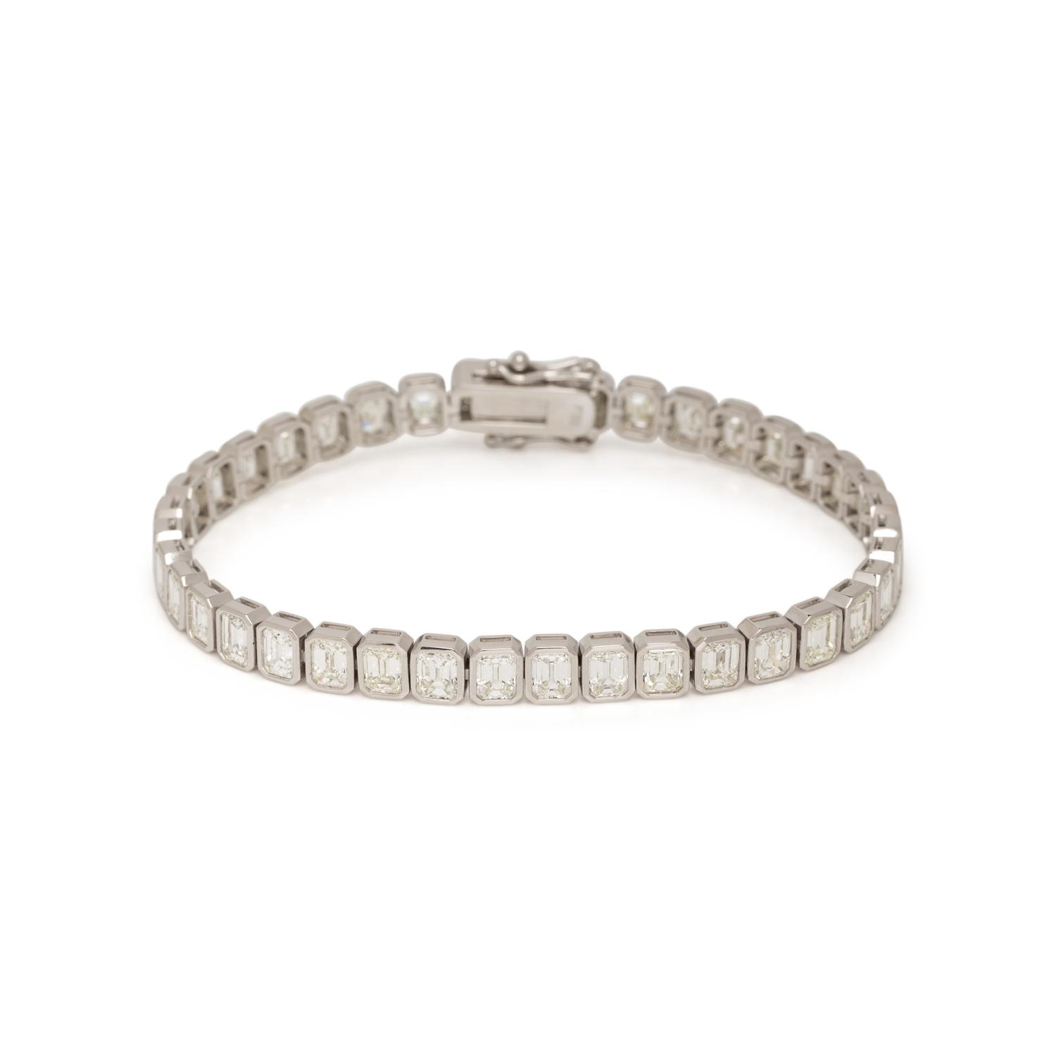 DIAMOND AND PLATINUM BRACELET
