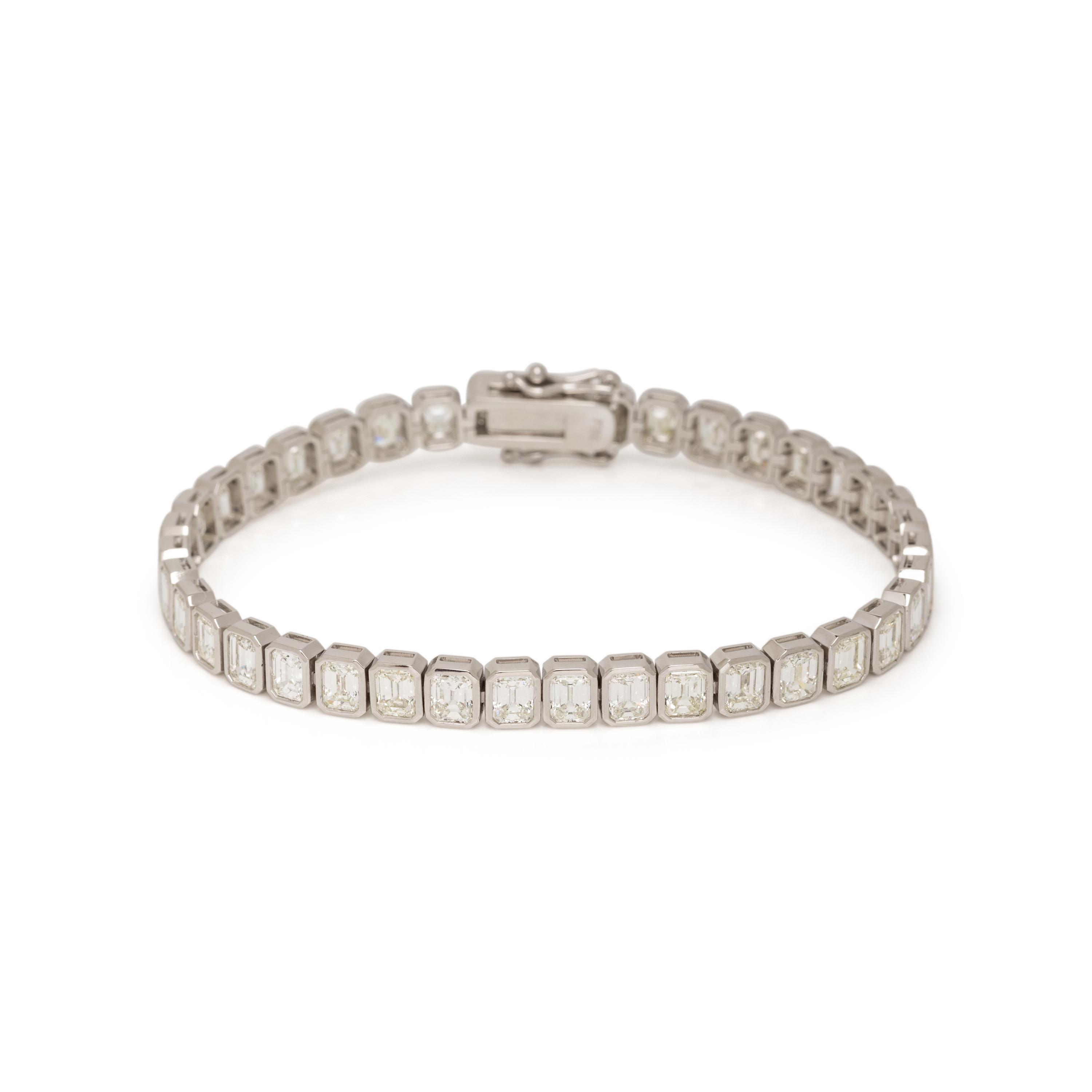 DIAMOND AND PLATINUM BRACELET
