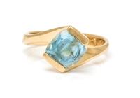 A 14 Karat Yellow Gold and Aquamarine Ring, 2.80 dwts.