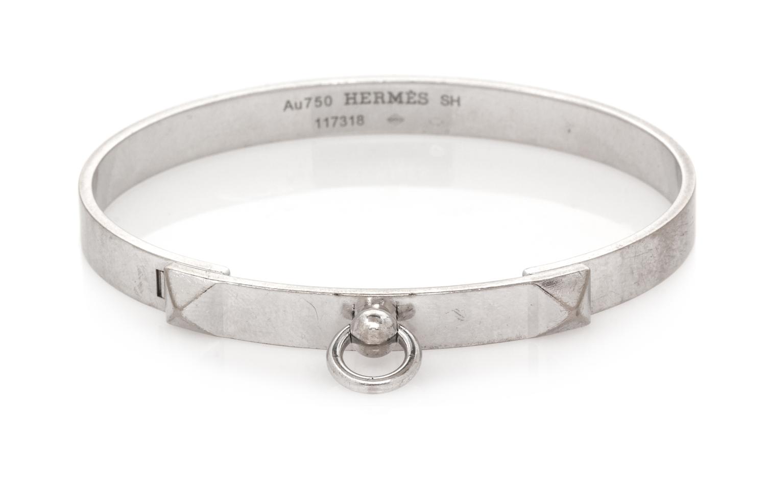 An 18 Karat White Gold 'Collier de Chien' Bangle Bracelet, Hermes, 16.60 dwts.