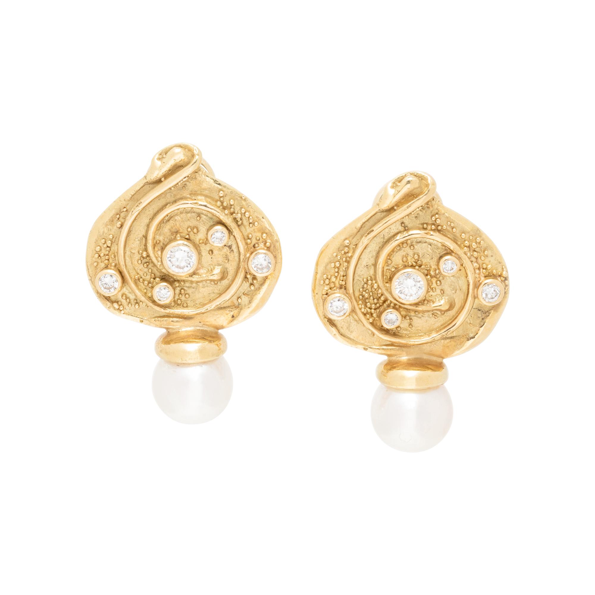 ELIZABETH GAGE, YELLOW GOLD, CULTURED PEARL AND DIAMOND 'SHIRAZ' CLIP EARRINGS