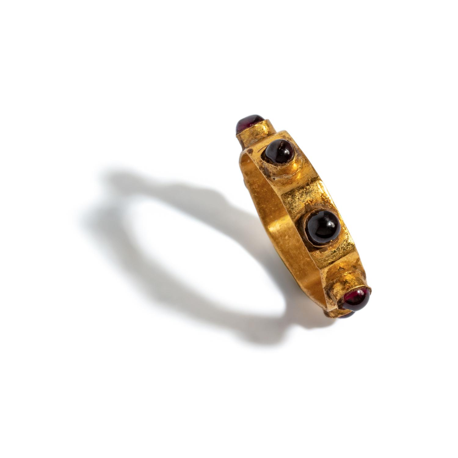 A Roman Gold and Garnet Finger Ring