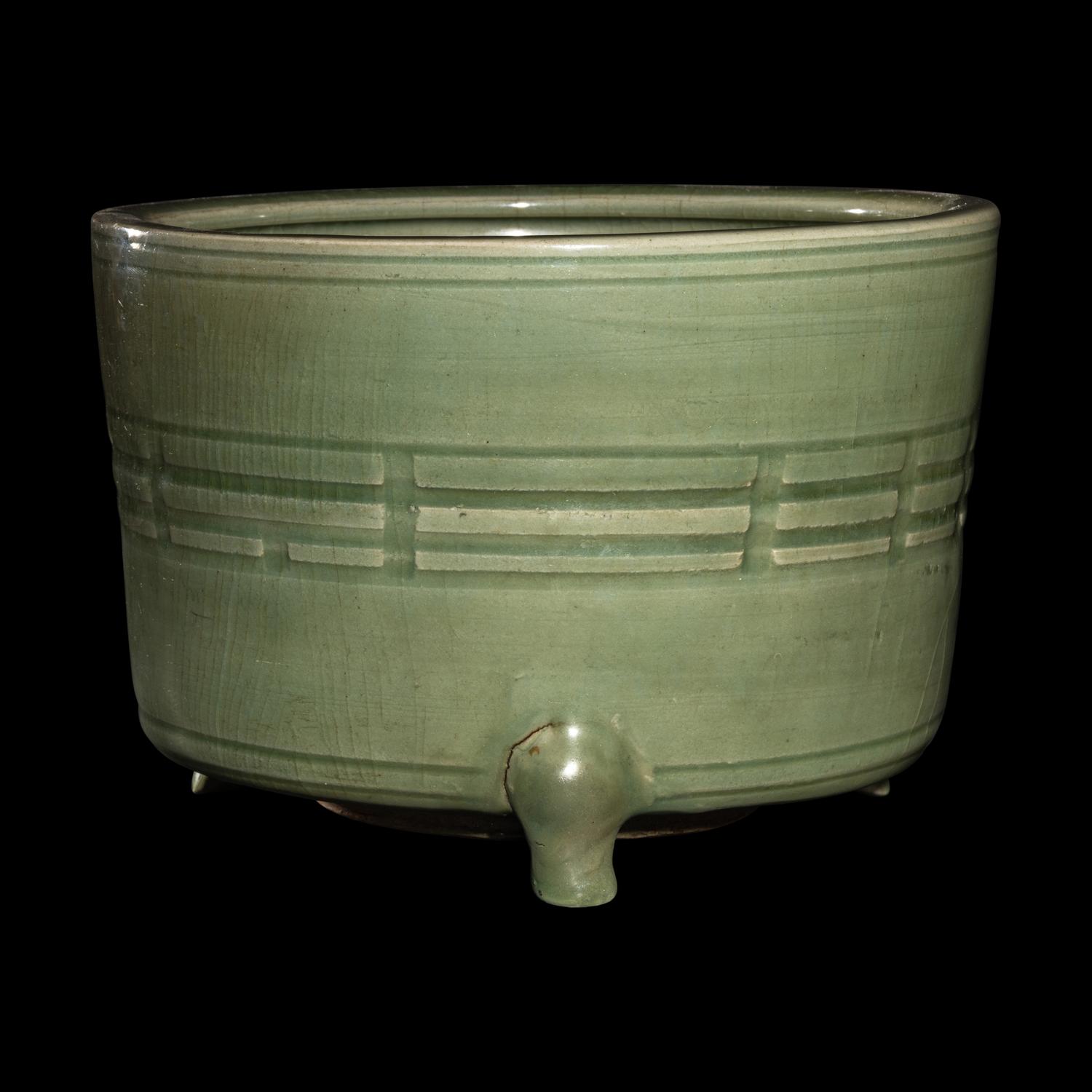 A Large Chinese Molded Longquan Celadon Glazed Porcelain Censer, Ming Dynasty 明 龍泉青釉八卦紋三足炉