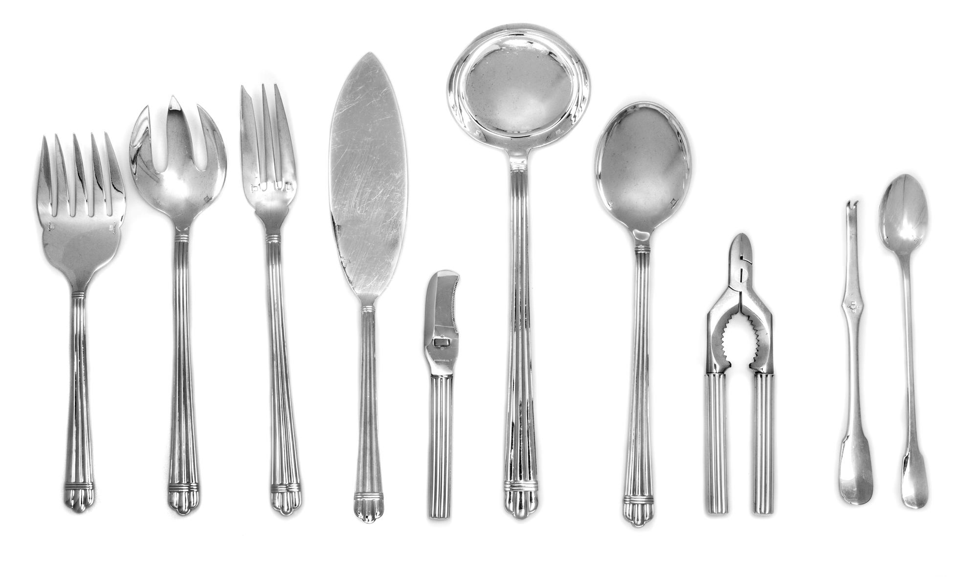 A French Silver-Plate Flatware Service, Christofle, Paris, 20th century, Aria pattern, comprising: 11 dinner knives 5 salad knives 5 bu