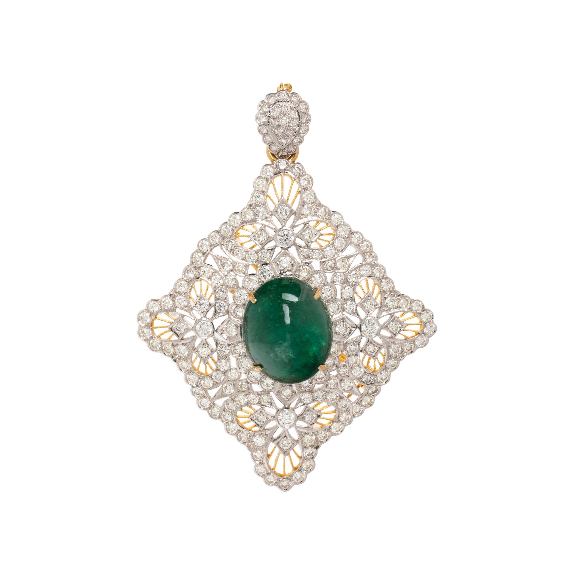 EMERALD AND DIAMOND PENDANT/BROOCH