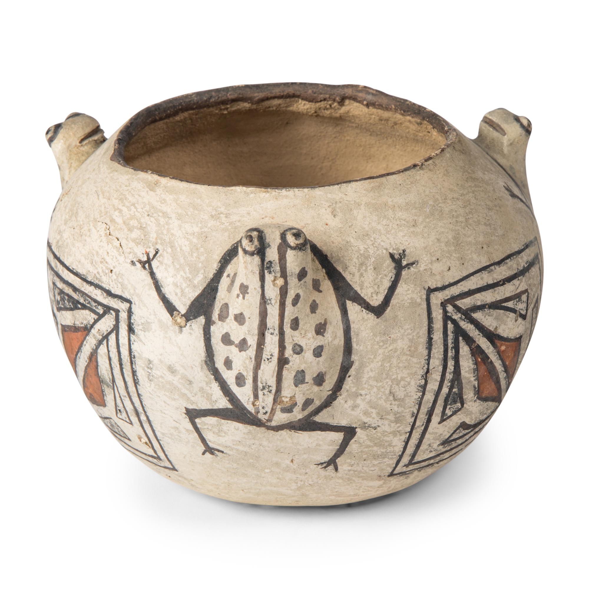 Zuni Pottery Frog Jar
