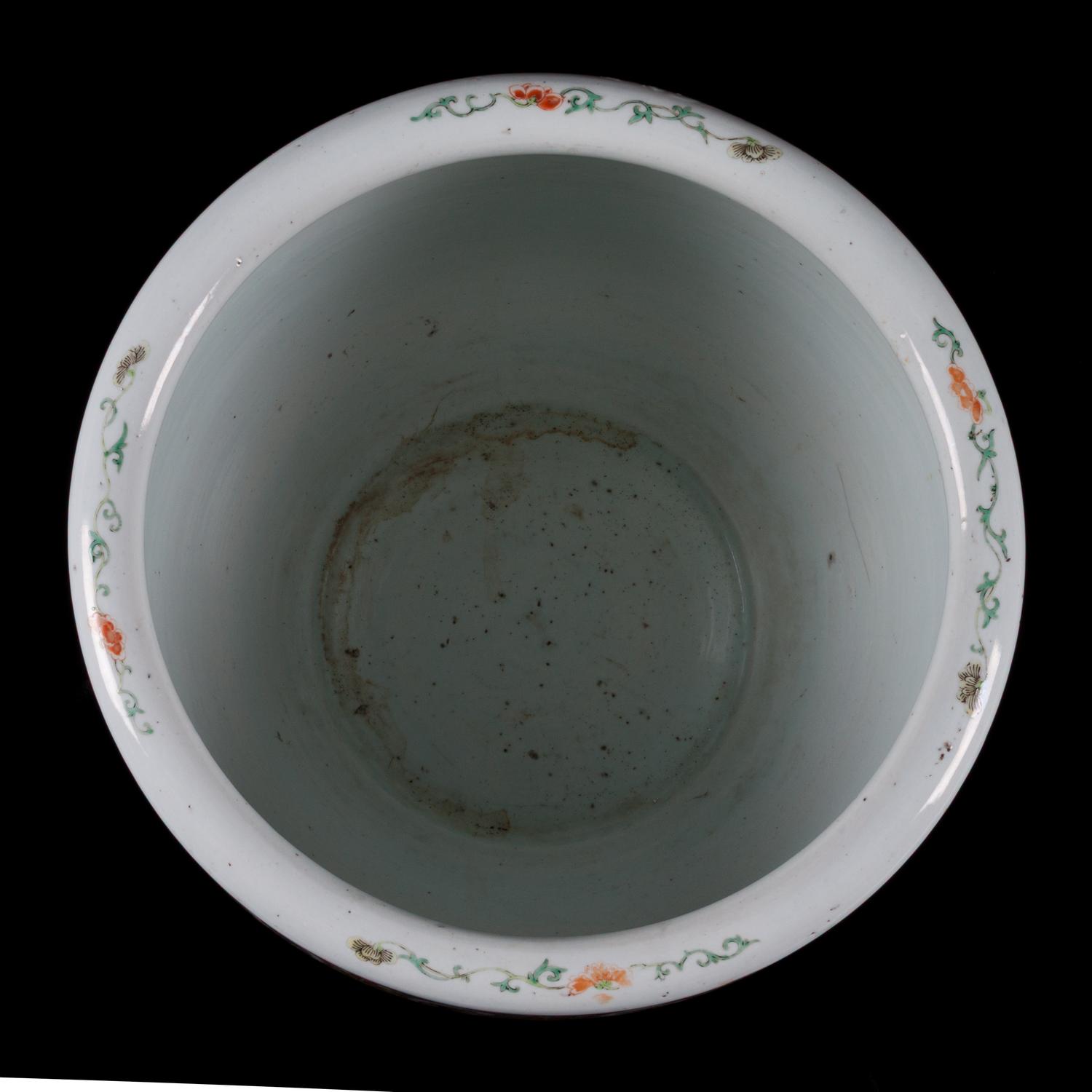 A Chinese Famille Verte Porcelain Fish Bowl, 20th Century 近代 粉彩鳳穿牡丹圖大缸