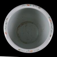 A Chinese Famille Verte Porcelain Fish Bowl, 20th Century 近代 粉彩鳳穿牡丹圖大缸