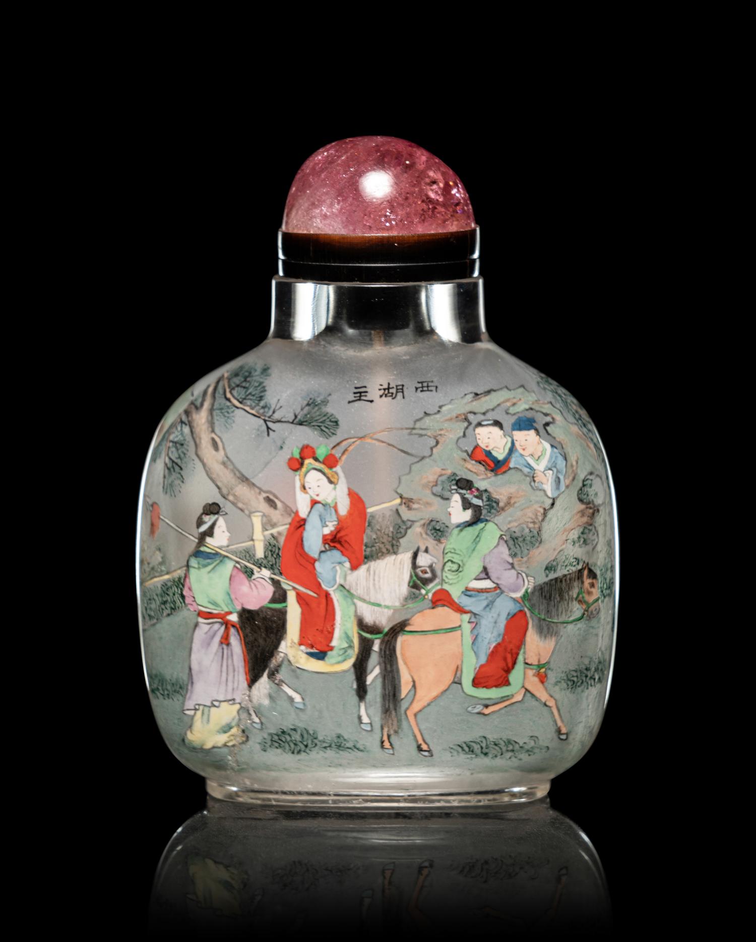An Inside Painted Clear Crystal Snuff Bottle