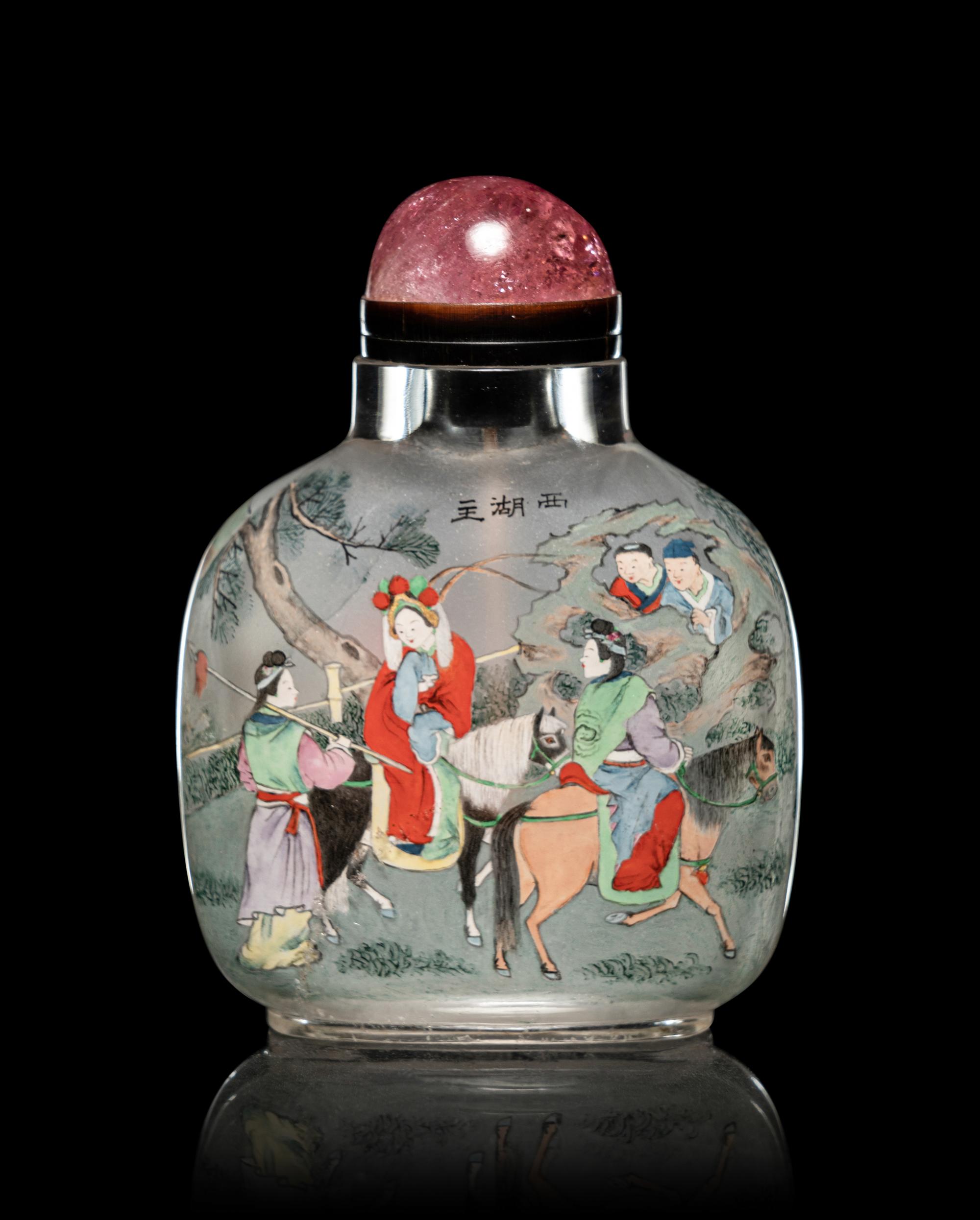 An Inside Painted Clear Crystal Snuff Bottle