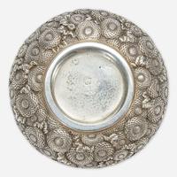 A finely-executed Japanese silver incense box and cover, Kogo
