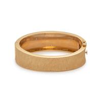 YELLOW GOLD, JADE AND DIAMOND HINGED BANGLE BRACELET