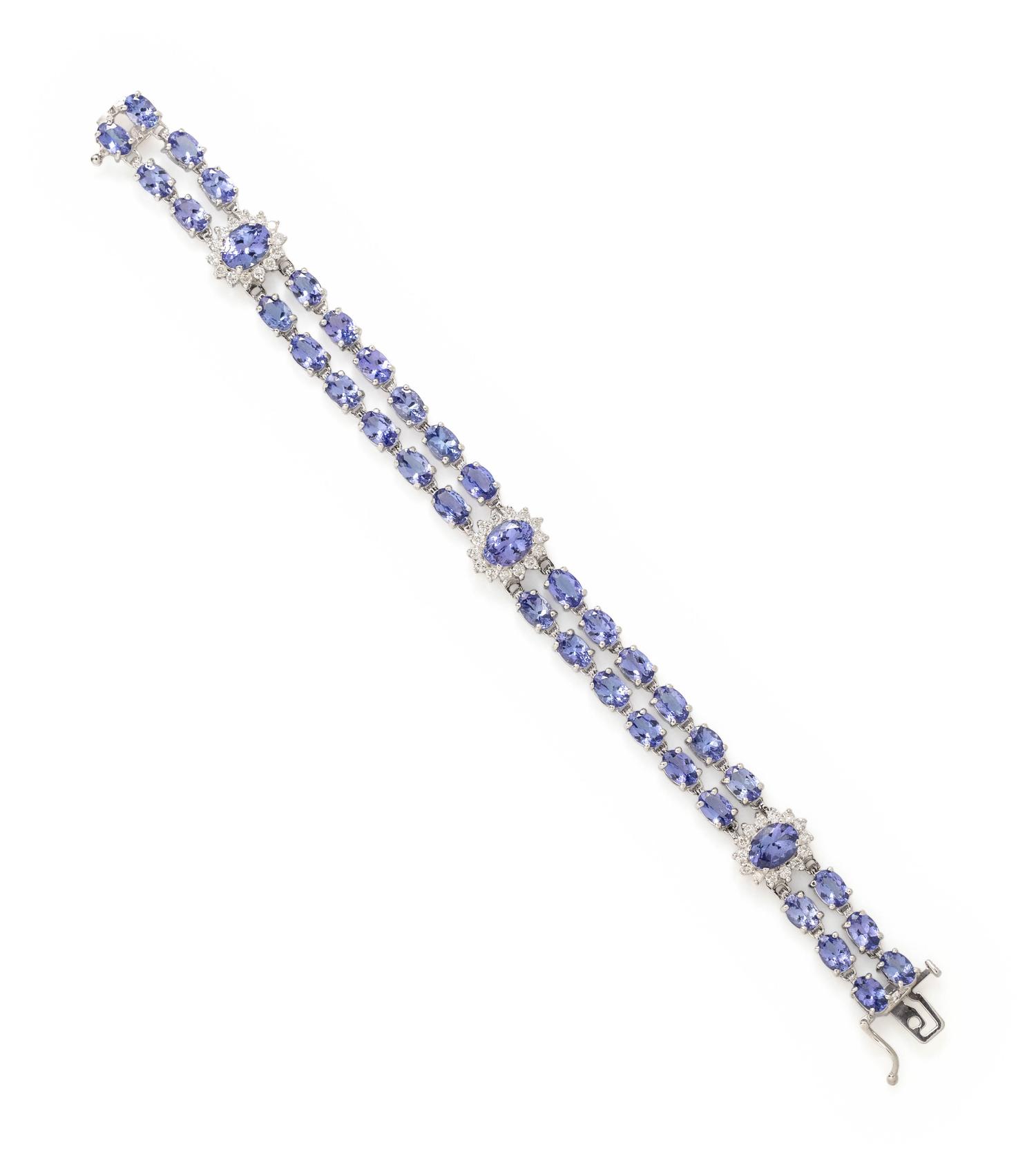 TANZANITE AND DIAMOND SET