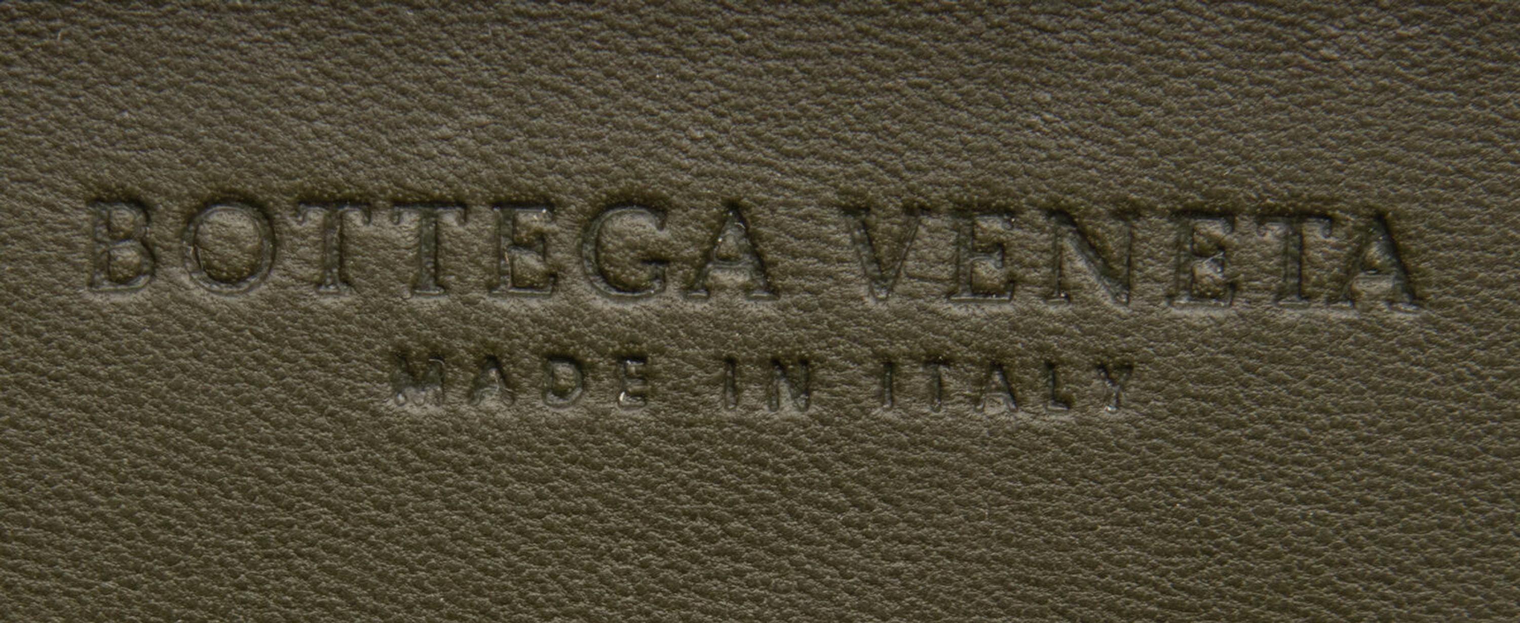 Bottega Veneta, Olive Green Buckled Knot Clutch