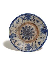 A Blue and White Glazed Pottery Dish