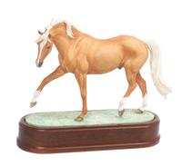 A Royal Worcester Porcelain Figure, Doris Lindner Width 11 1/2 inches. — 20TH CENTURY