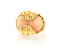 A 14 Karat Yellow Gold and Coral Ring, 11.50 dwts.