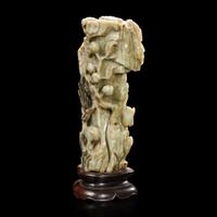 A Chinese carved grey jade "mountain" 提油灰玉山子 Ming dynasty or later