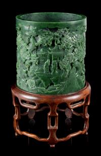 A Spinach Jade Brushpot