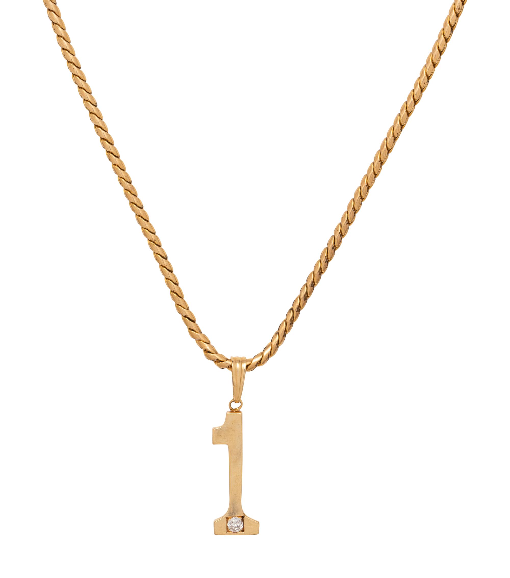 YELLOW GOLD AND DIAMOND PENDANT/NECKLACE