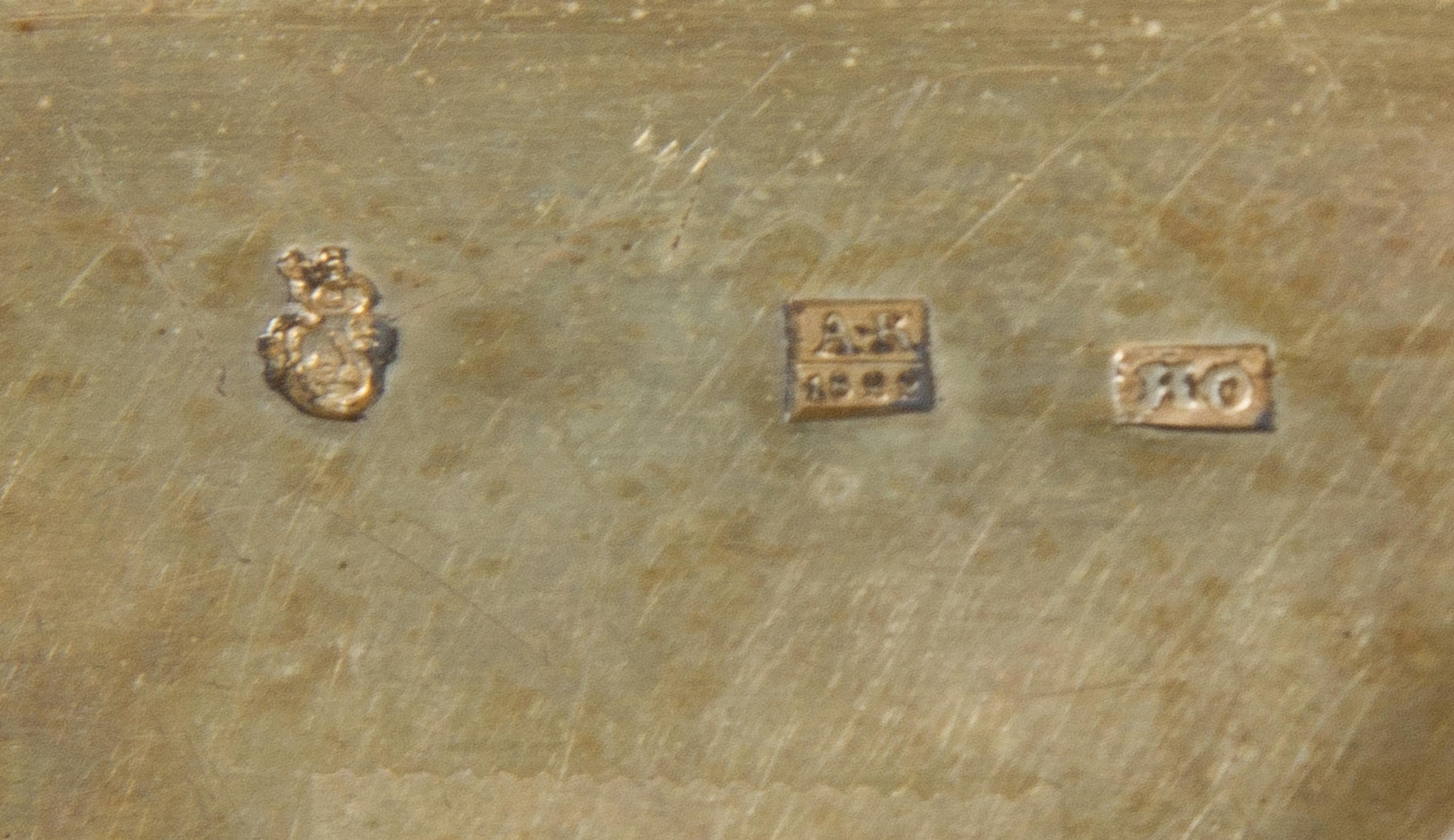 A Russian Niello Silver Snuff Box, Maker's mark OH, assay mark of Andrey Kovalsky, Moscow, 1822, of rectangular form with canted corner