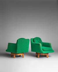Pair of Swivel Lounge Chairs, model 5609 Dunbar, USA