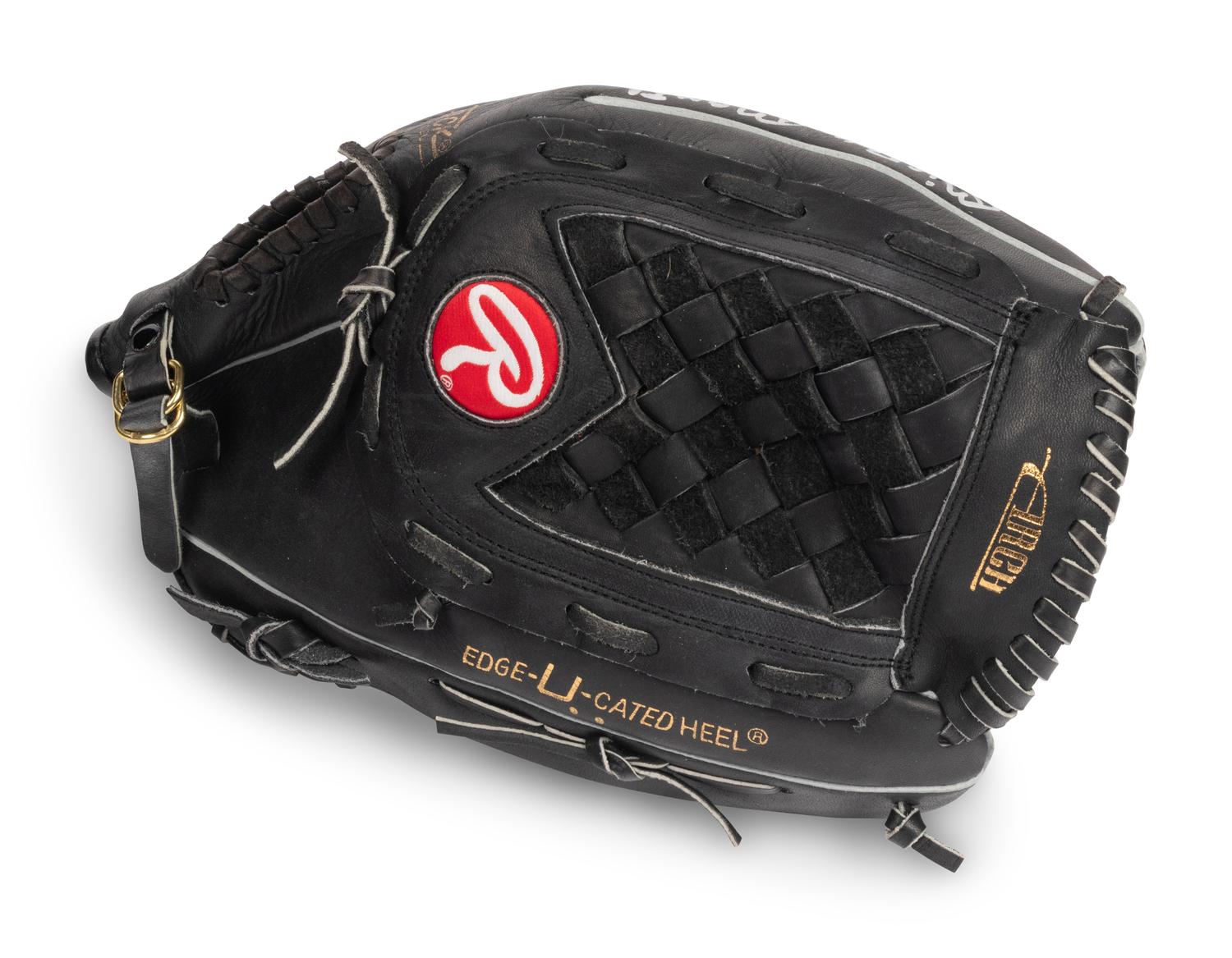 An Uncommon Mickey Mantle Signed Autograph Rawlings Baseball Glove (Beckett Authentication Services)