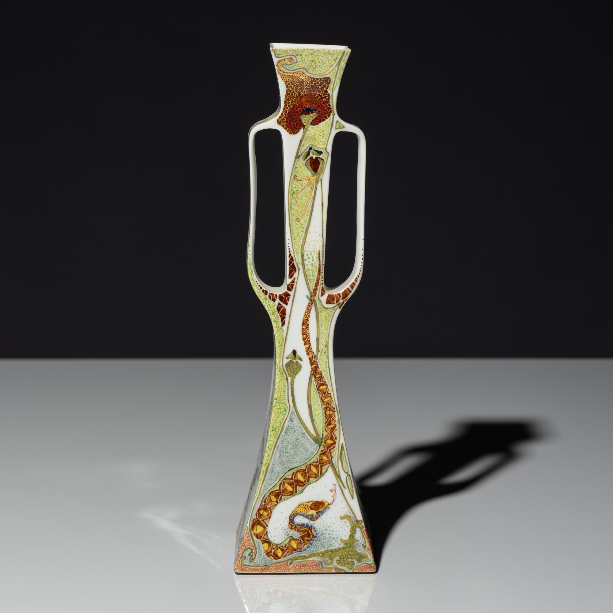Eggshell porcelain two-handled vase with polychrome snake decor, model 182p