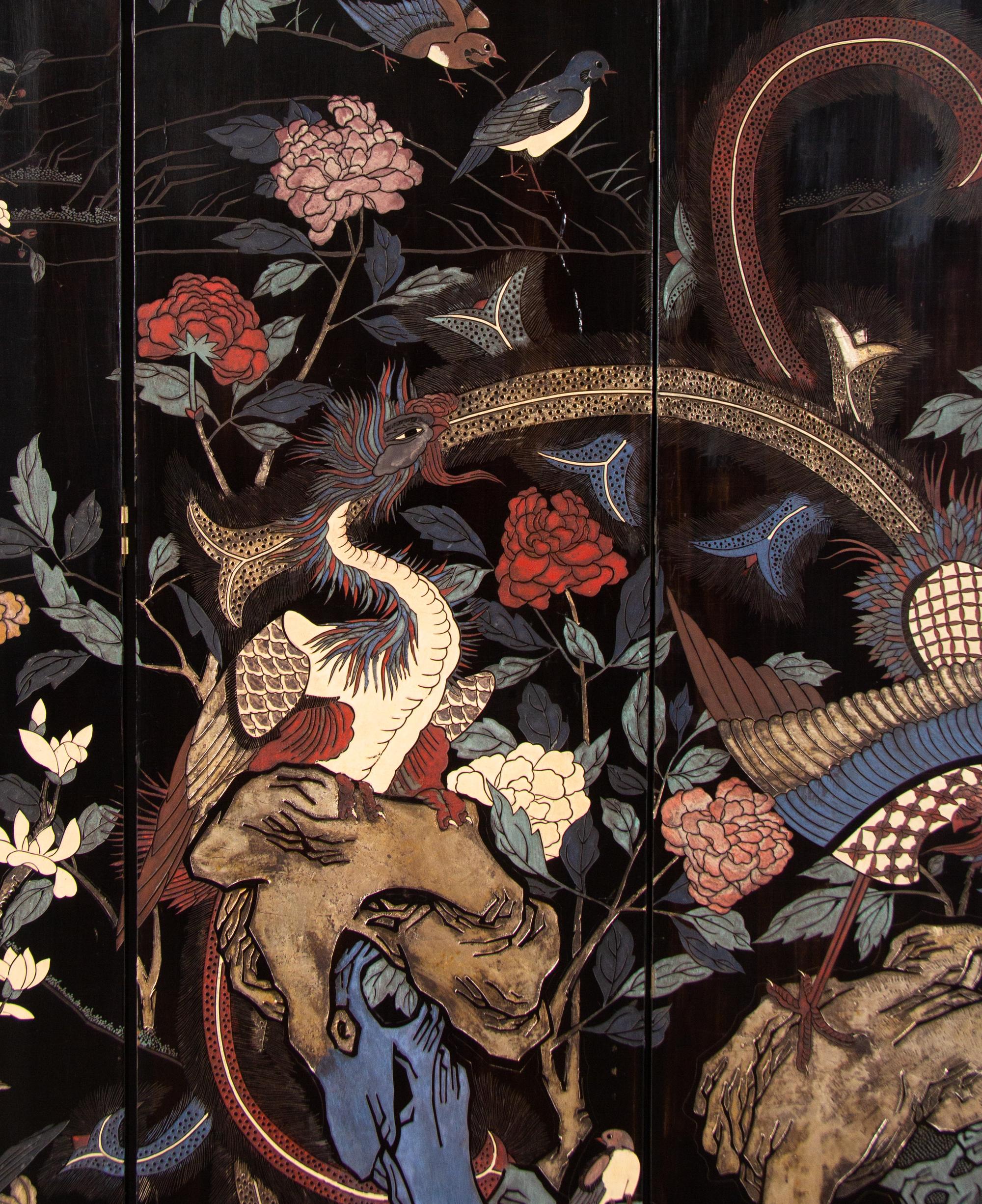 A Chinese Large Eight-Paneled Coromandel Lacquered Floor Screen