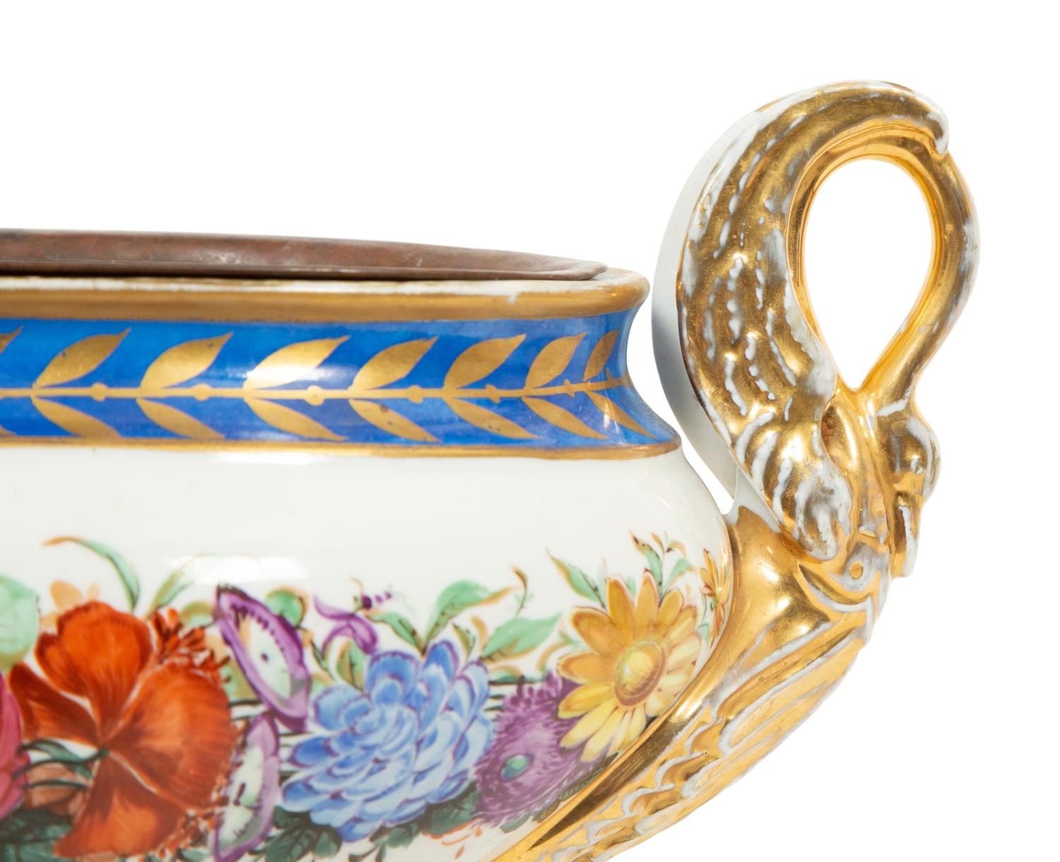 A Paris Porcelain Centerpiece Urn