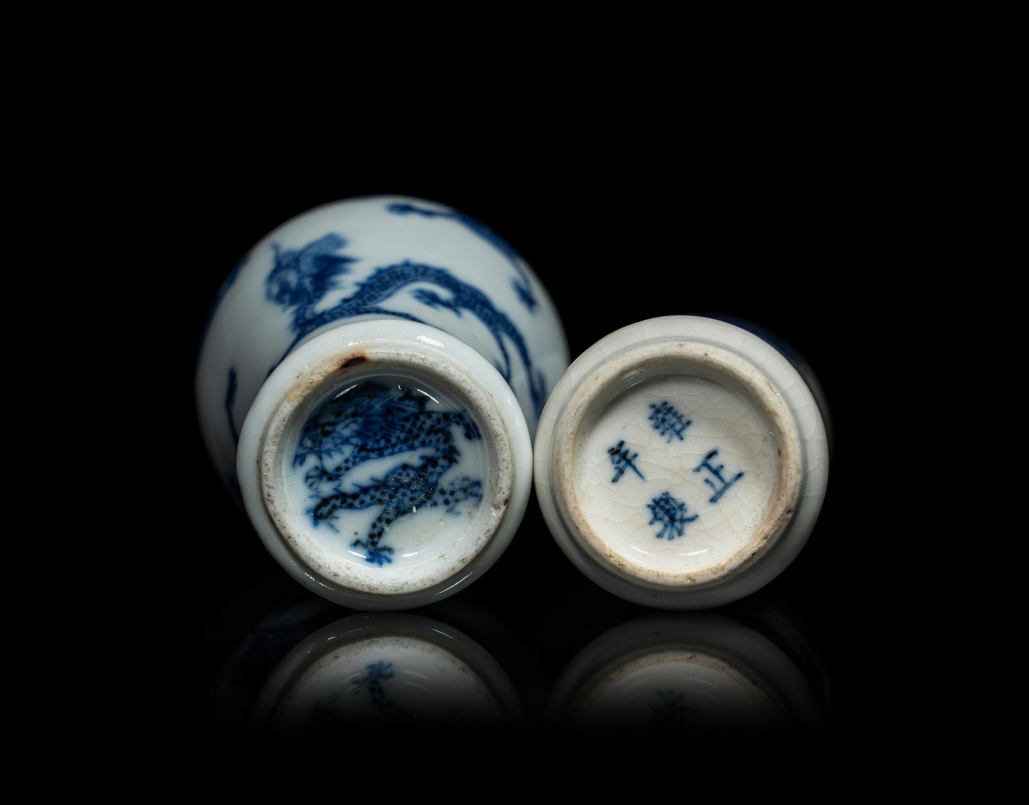 Two Chinese Blue and White Porcelain 'Dragons' Snuff Bottles