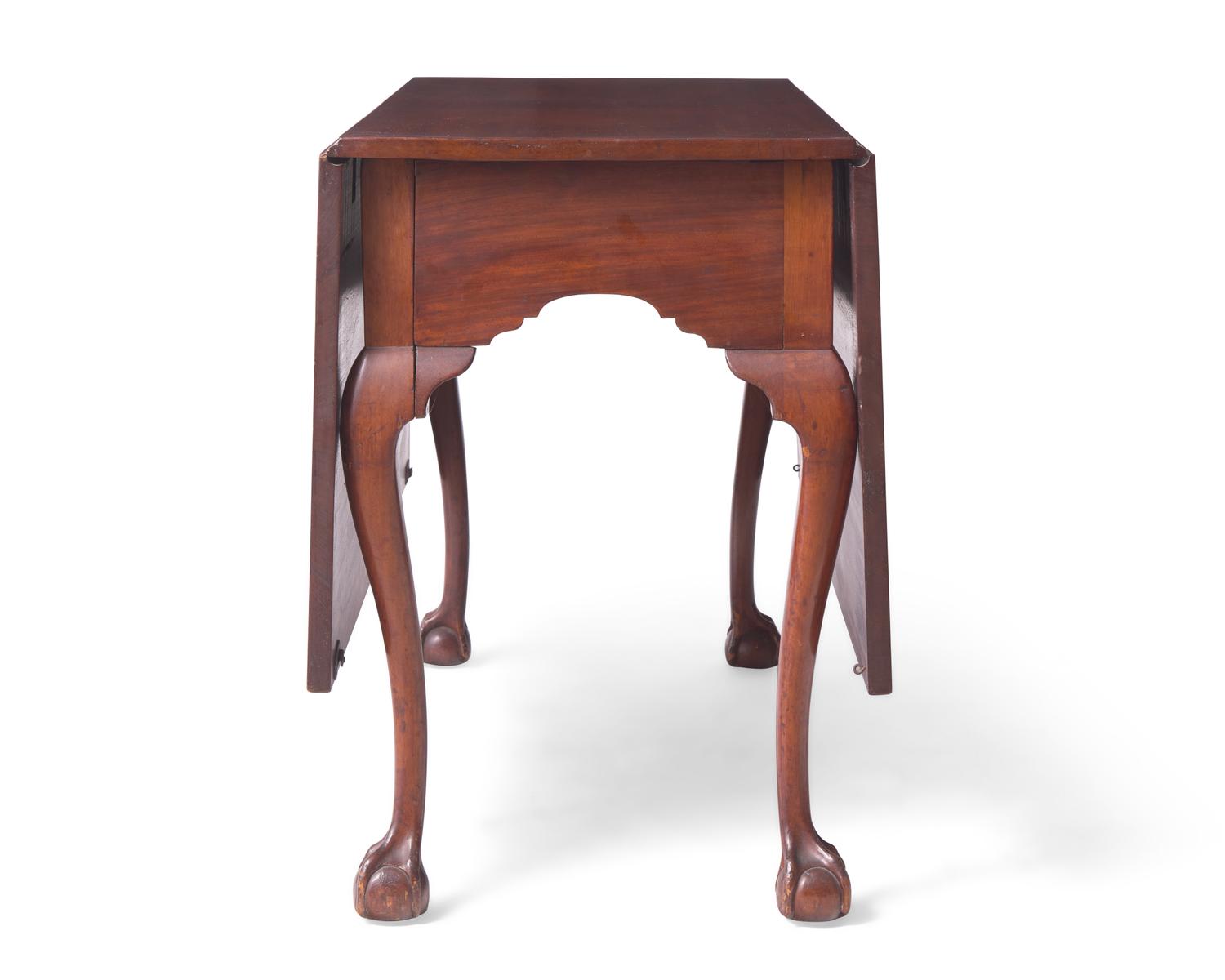 A Chippendale Carved Mahogany Drop-Leaf Dining Table, Philadelphia, PA, Circa 1780