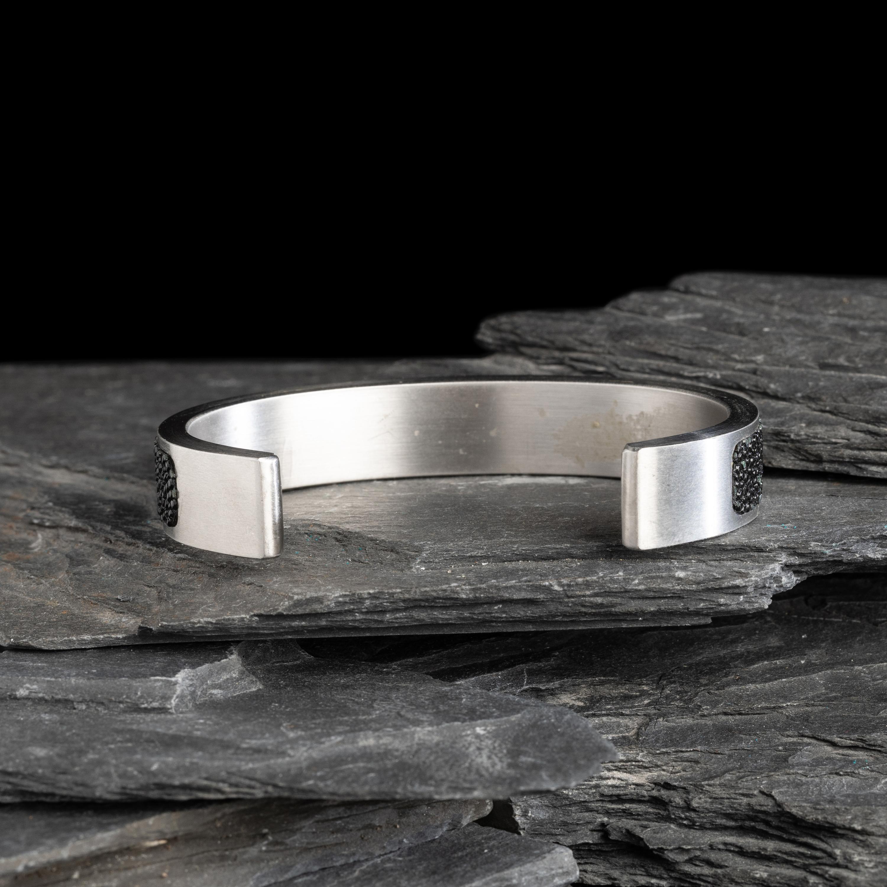 Pat Pruitt (Laguna-Chiricahua Apache, b. 1973) — Sterling Silver and Sting Ray Leather Cuff Bracelet