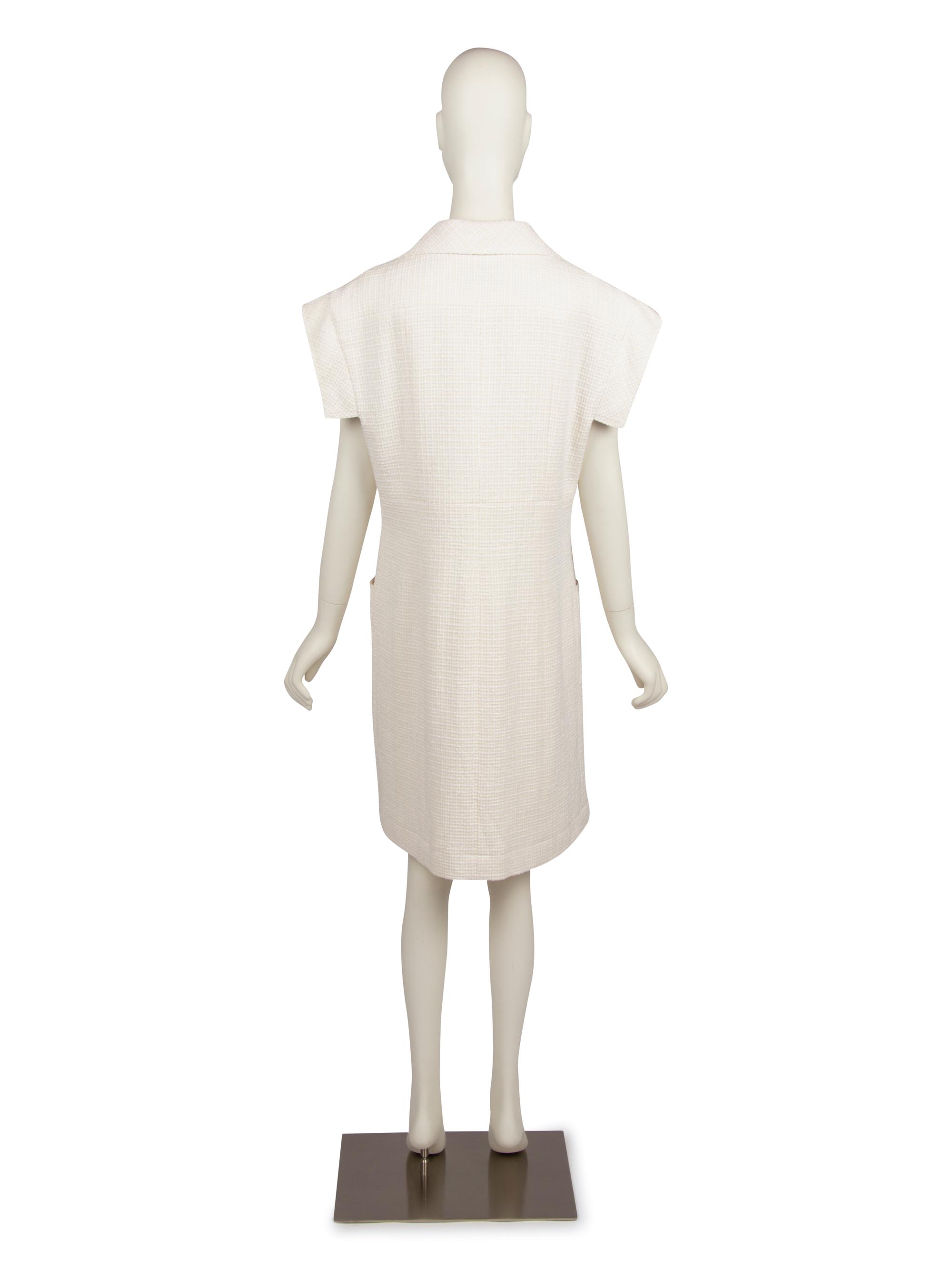 Chanel White Dress, Cruise 2007