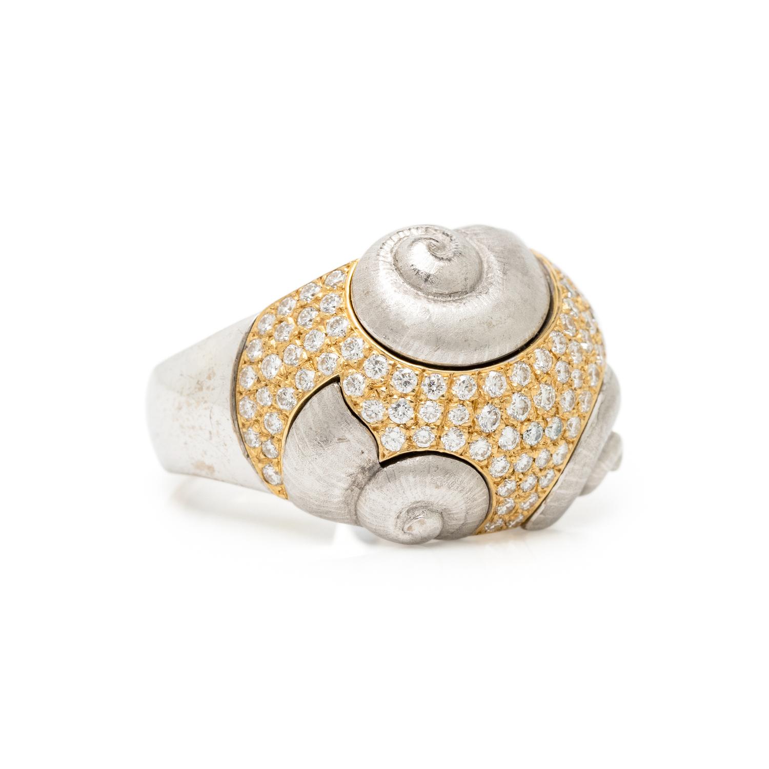 FOCHTMANN, DIAMOND, PLATINUM, AND YELLOW GOLD RING
