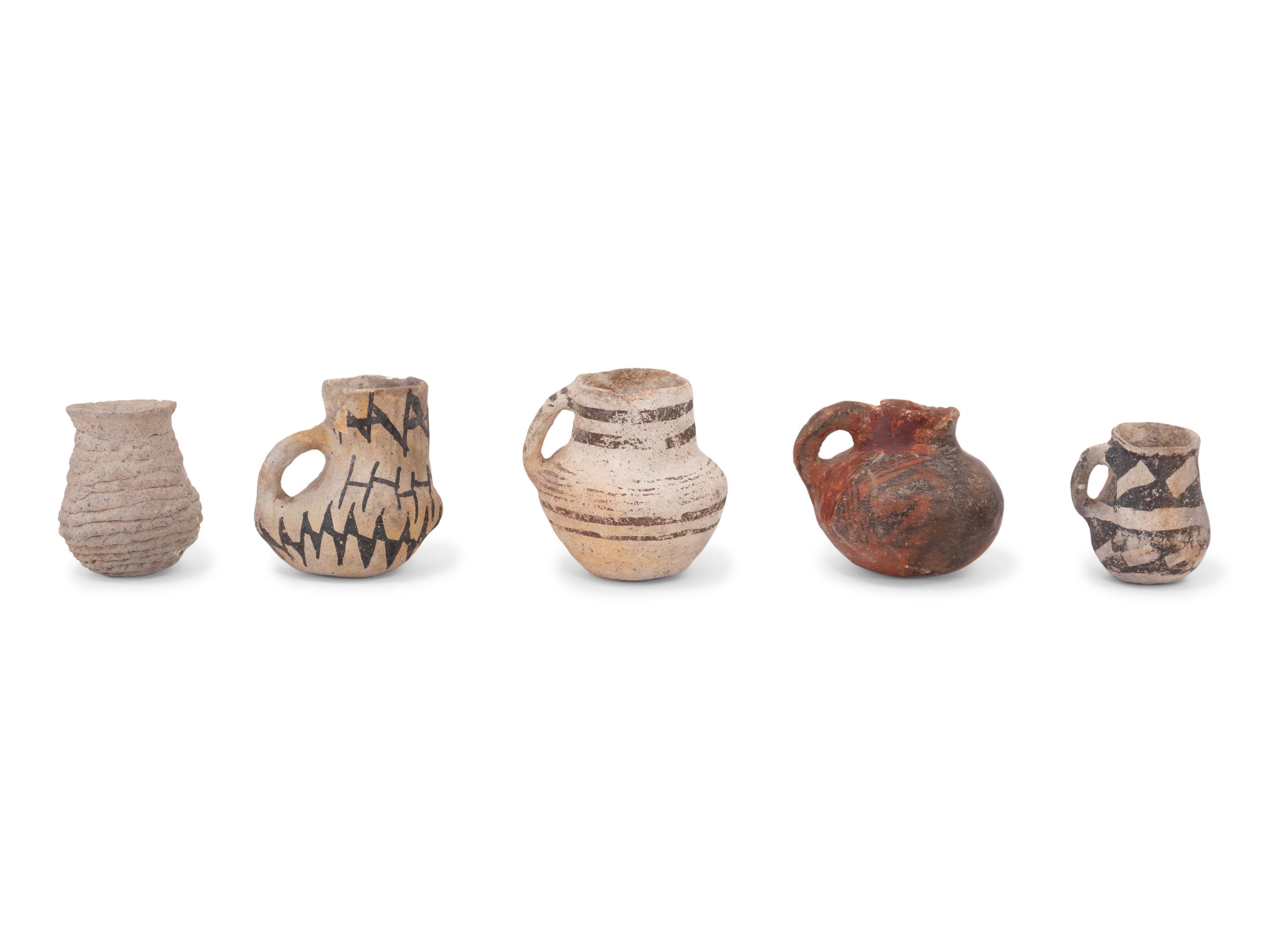 Anasazi Black-on-White Pottery, Miniature