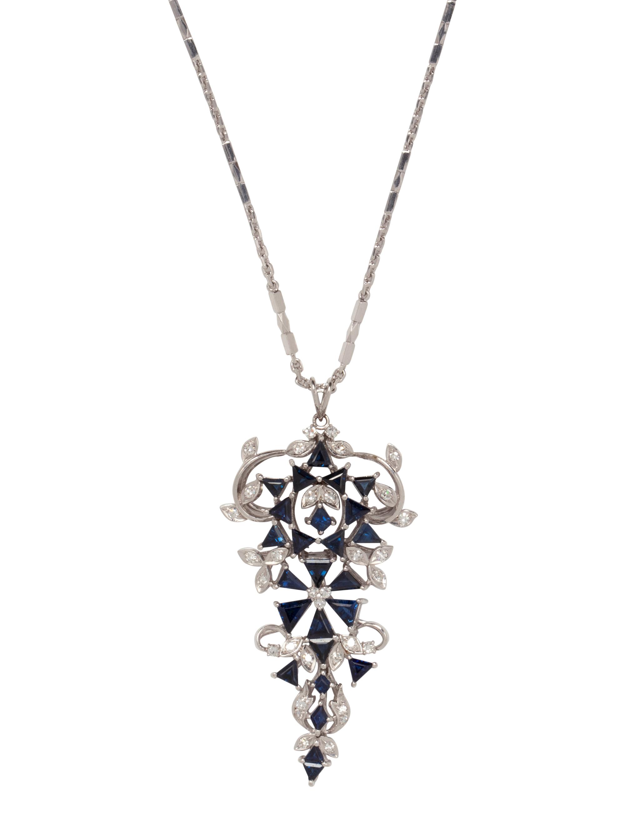 SAPPHIRE AND DIAMOND PENDANT/NECKLACE