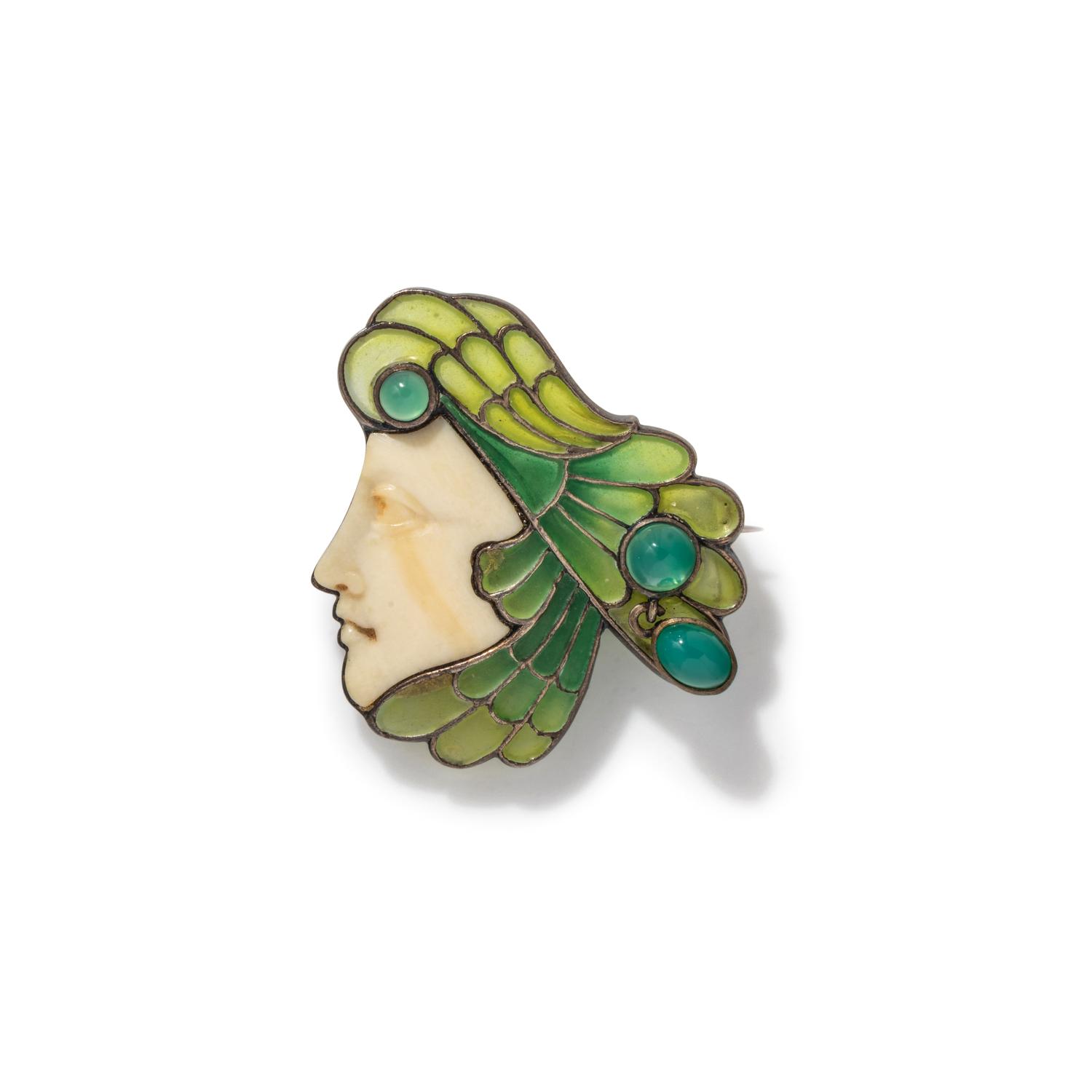 HEINRICH LEVINGER, JUGENSTIL, SILVER, CHRYSOPRASE AND PLIQUE-A-JOUR BROOCH