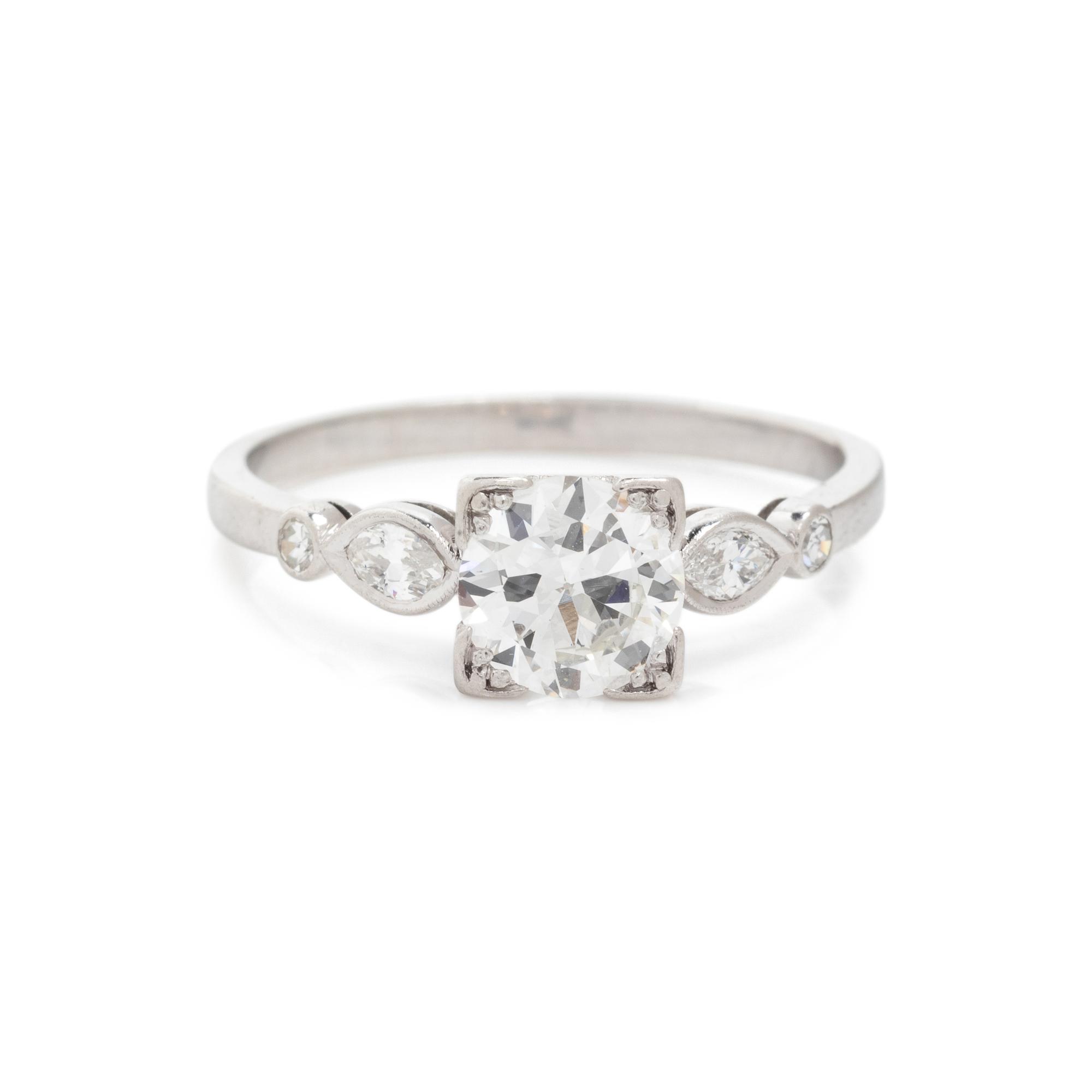 DIAMOND RING