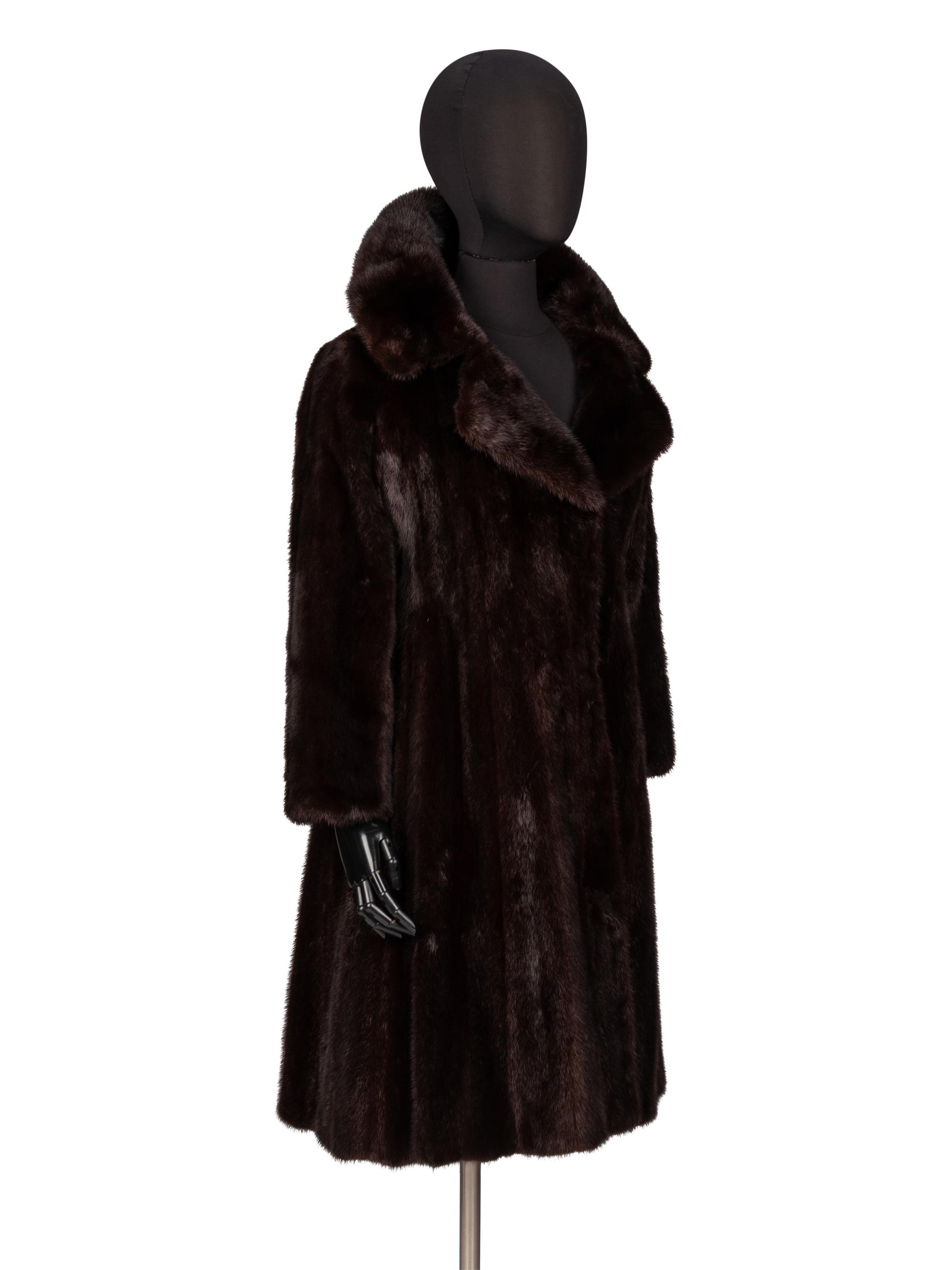 GALANOS, RANCH MINK FUR COAT