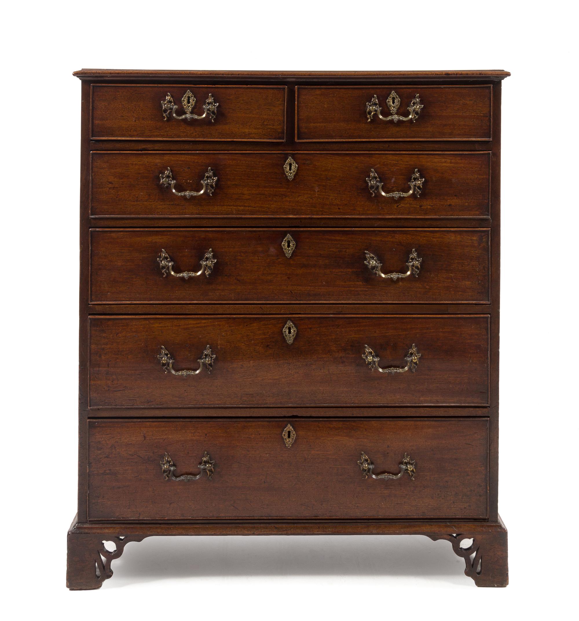 A Chippendale Style Mahogany Chest of Drawers Height 45 x width 37 3/4 x depth 20 inches. — GLOUCESTER, CIRCA 1765