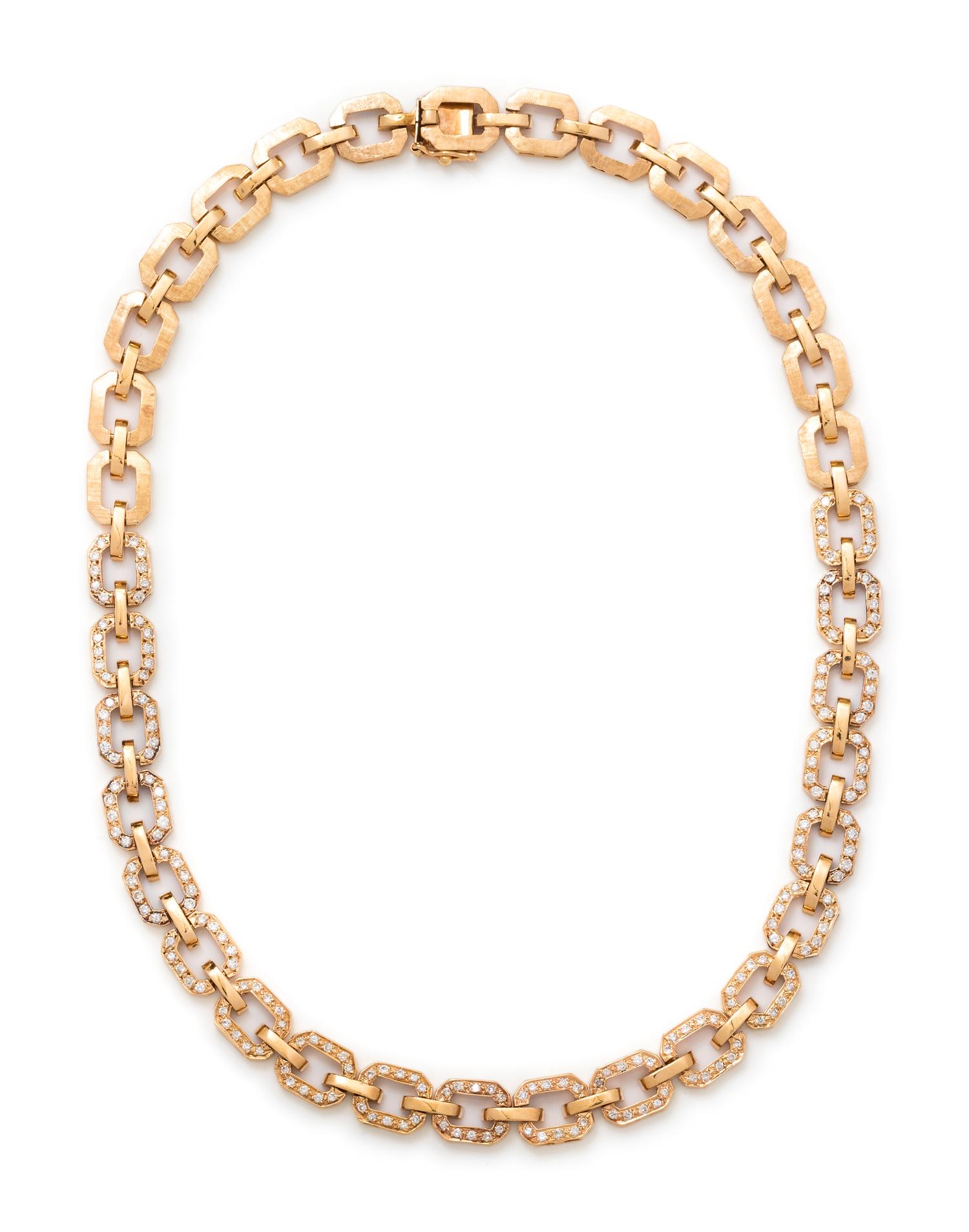 YELLOW GOLD AND DIAMOND NECKLACE