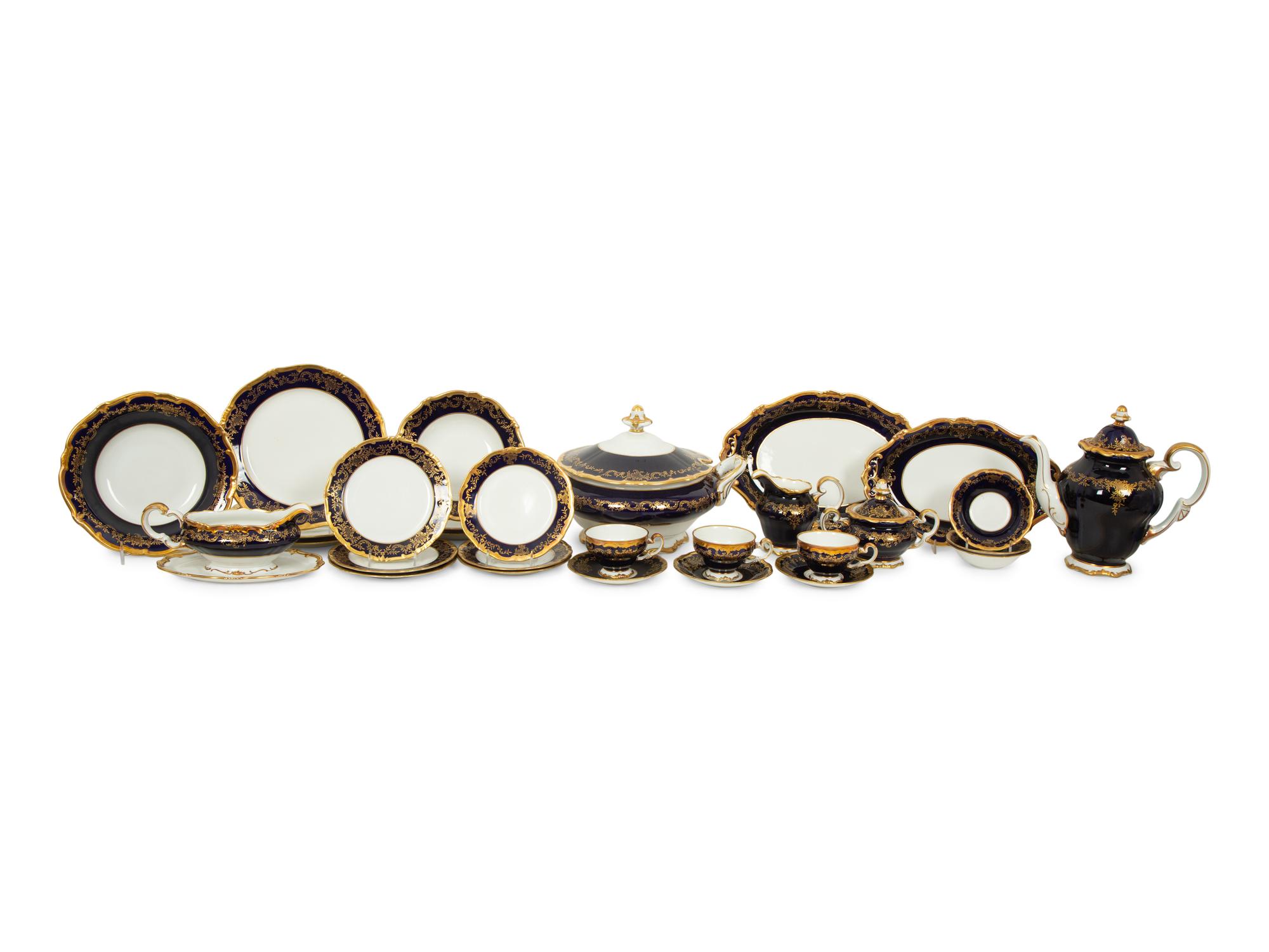 An Assembled Weimar Katharina Porcelain Dinner Service