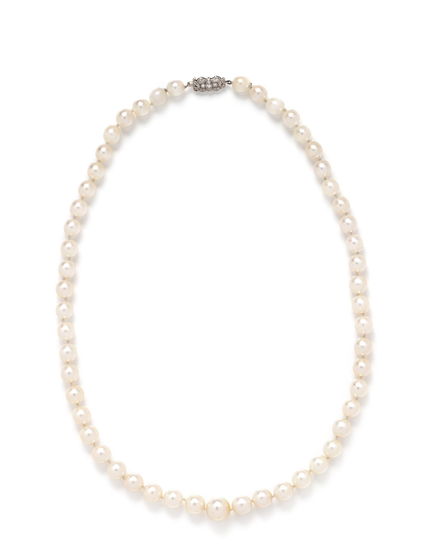 CULTURED PEARL NECKLACE
